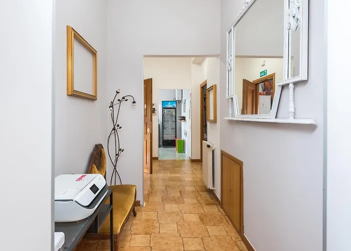 Hotel all'aeroporto: Travelershome Ciampino&Morena Guesthouse