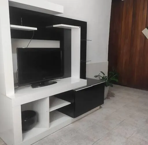 Hotel de luxo Apenas: Casa Em Olaria, Nova Friburgo, Rua Manoel Lourenço Sobrinho 63 Fundos