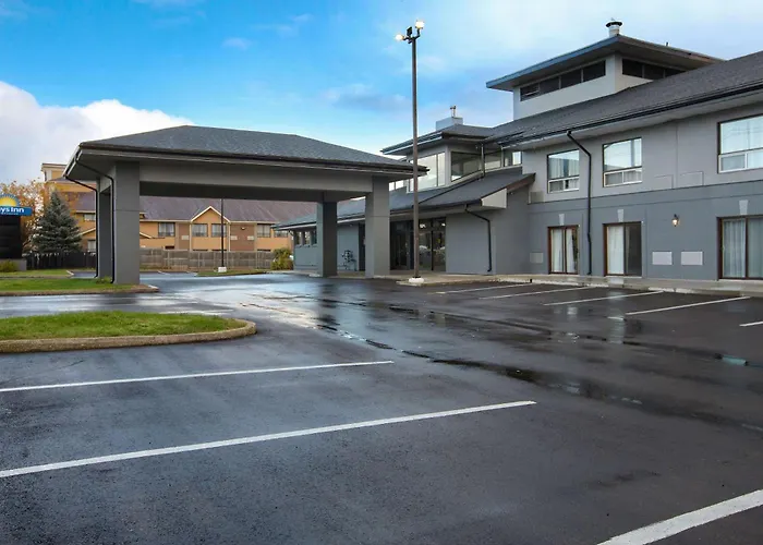 3 star hotel: Days Inn By Wyndham Barrie