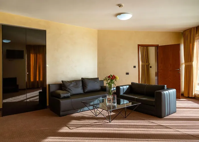 Hotel con tenis: Europe Hotel