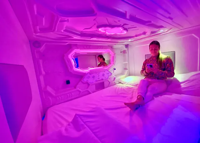 Hotel: Capsule Inn Valencia Hostel