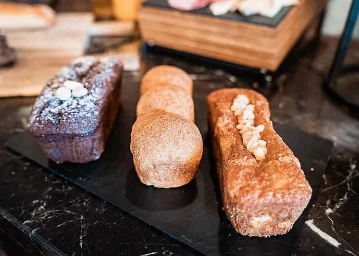 Luxury hotel only: Hotel Le Blizzard