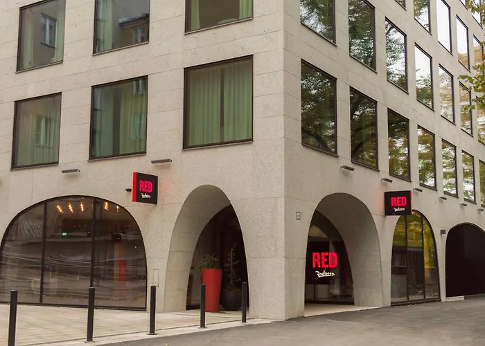 Dog friendly hotels Radisson Red Helsinki