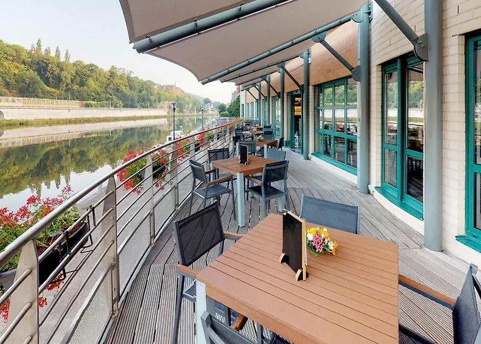  Ibis Dinant Centre