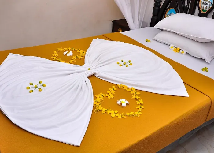 Forodhani Park Hotel