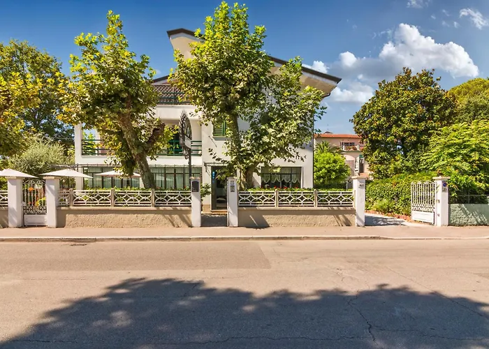 Hotel 3 stelle: Hotel Eura