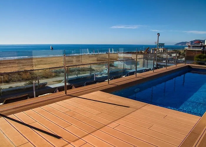 Hotel cerca del colegio: Apartaments Maritim