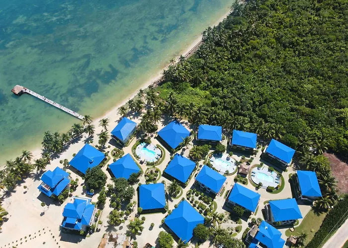 Casino hotel: Sapphire Beach Resort