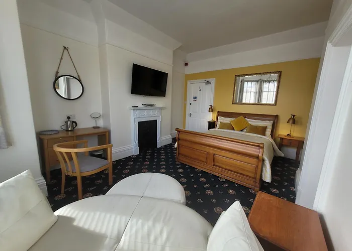 Guest house: The Mon Fort