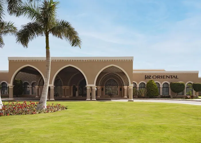 Jaz Oriental, Almaza Bay