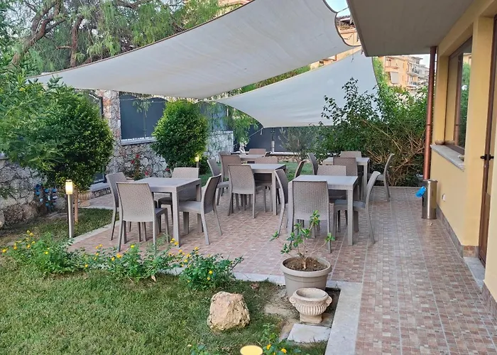 B&B Villa Chiara - Bed And Breakfast