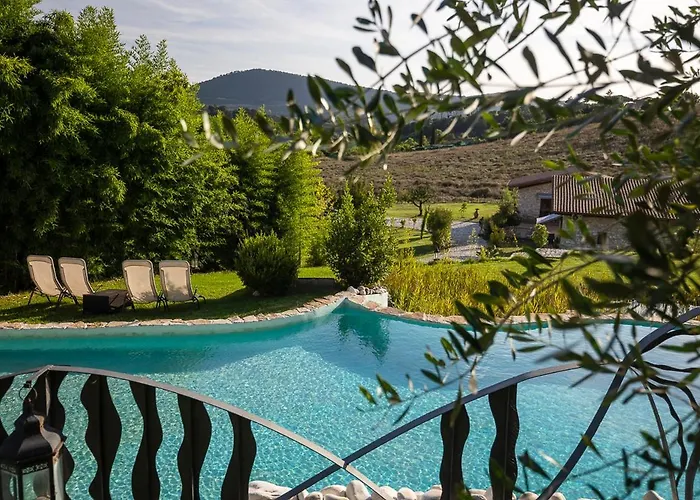 Hotel con piscina: Tenuta I Tufari