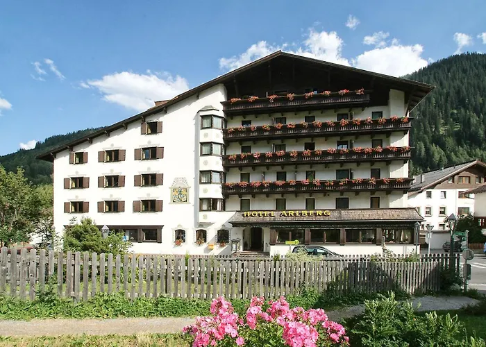 Jacuzzi hotel: Heart Hotel Arlberg