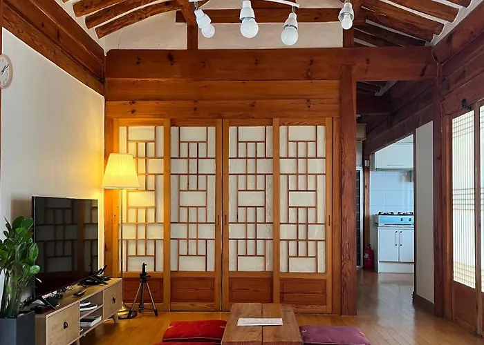 Boutique hotel only: Seoulstory Hanok