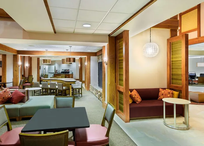 Luxury hotel only: Homewood Suites By Hilton Raleigh/Crabtree Valley