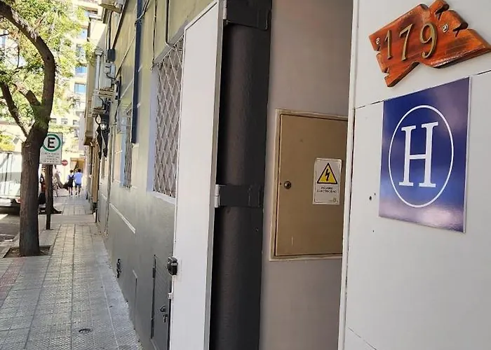 Hotel com jacuzzi: Hotel Voila La Moneda