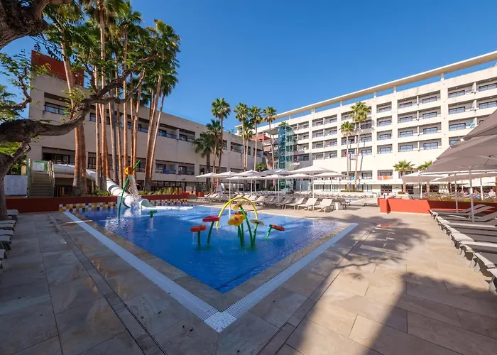 Hotel con tenis: Estival Park Almaris