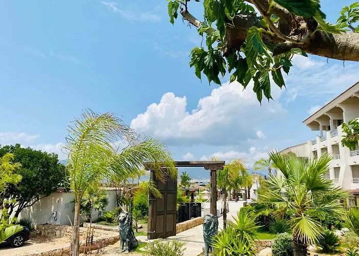 Bella Vista , Suites & Maisons