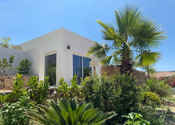 Bella Vista , Suites & Maisons