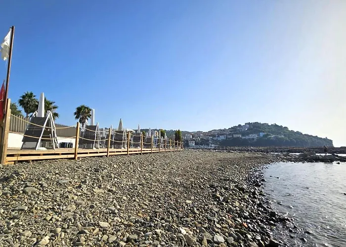 Hotel Con Piscina Mare