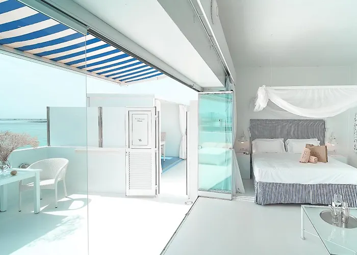 Boutique hotel only: Avanti Lifestyle Hotel - Only Adults