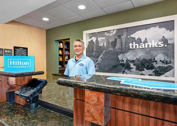 Pet Friendly hotel: Hampton Inn By Hilton Deming