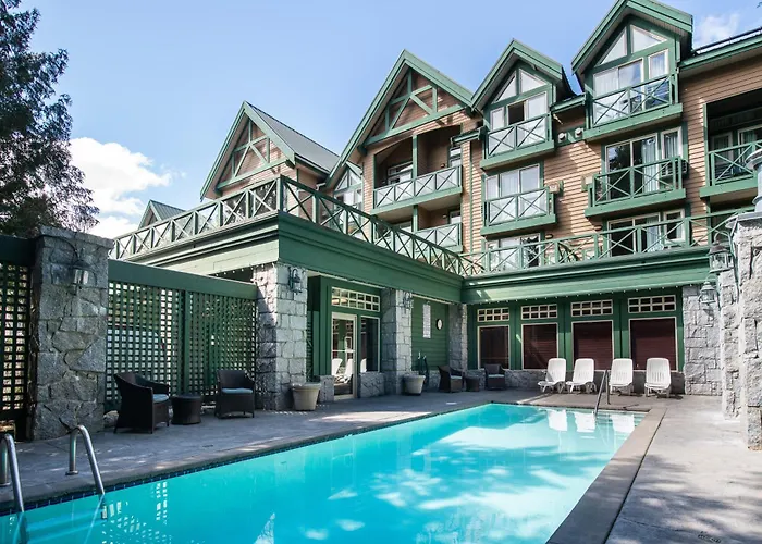 Jacuzzi hotel: Pinnacle Hotel Whistler