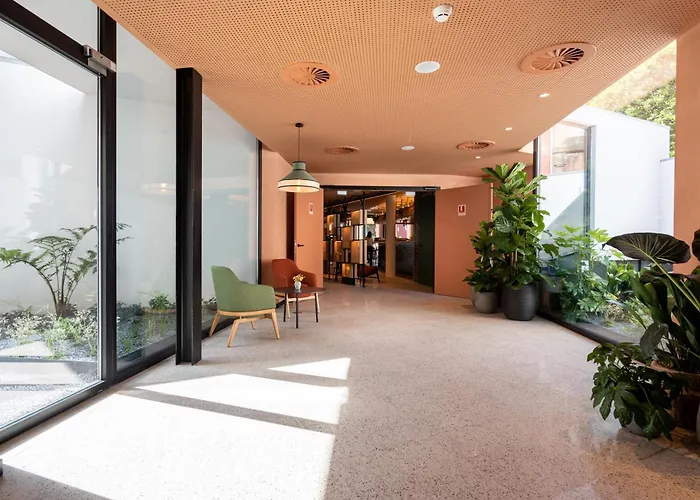 Hotel de 4 estrelas: The Editory Garden Porto Hotel