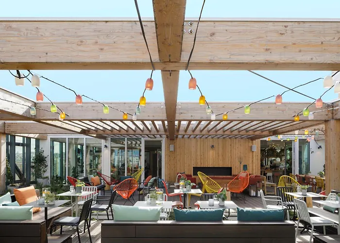  Zoku Paris