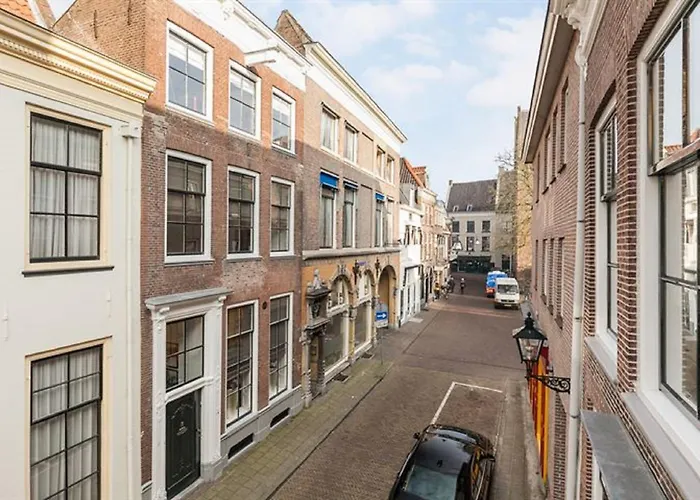 Stadslogement Bij De Sassenpoort