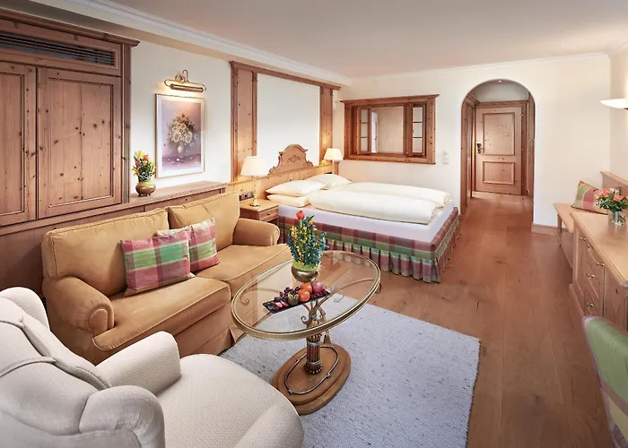 Jacuzzi hotel: Salzburgerhof, Das 5-Sterne Hotel Von Zell Am See