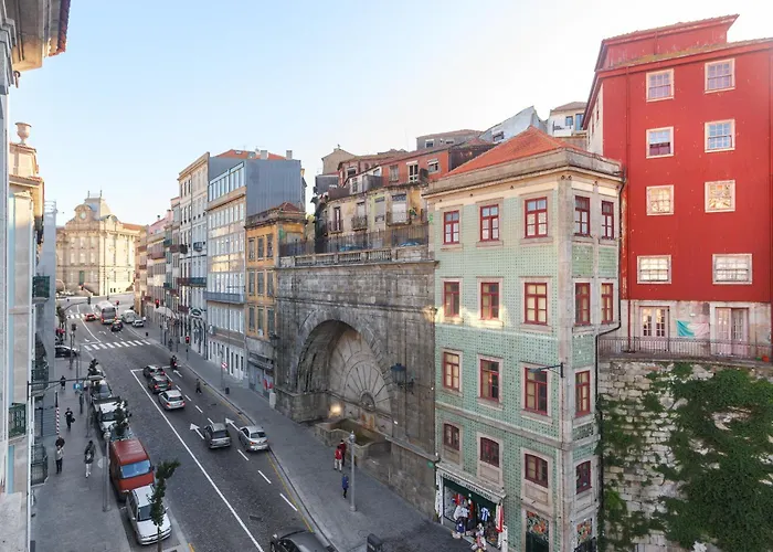 Hotel cerca del colegio: Chateau Apartments