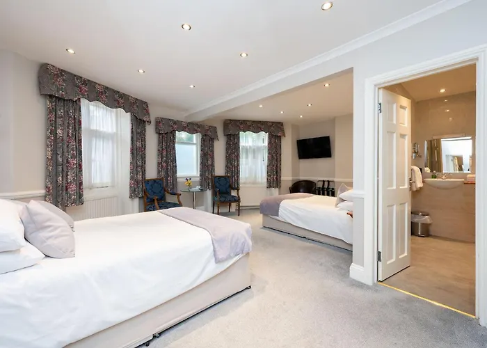 Pet Friendly hotel: The Lanes Hotel