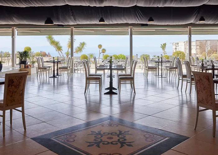 Beach hotel: Hotel Panorama