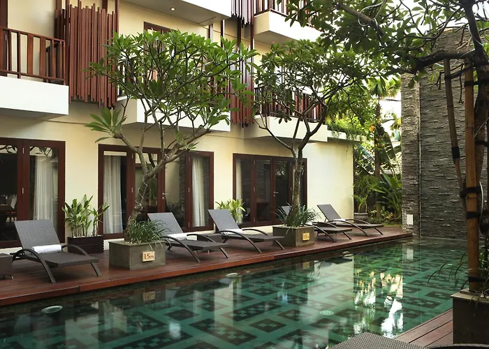 Luxury hotel only: D'Primahotel Seminyak
