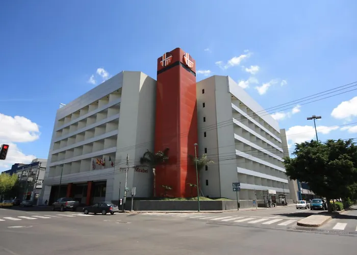 Resort: Hotel Mirabel