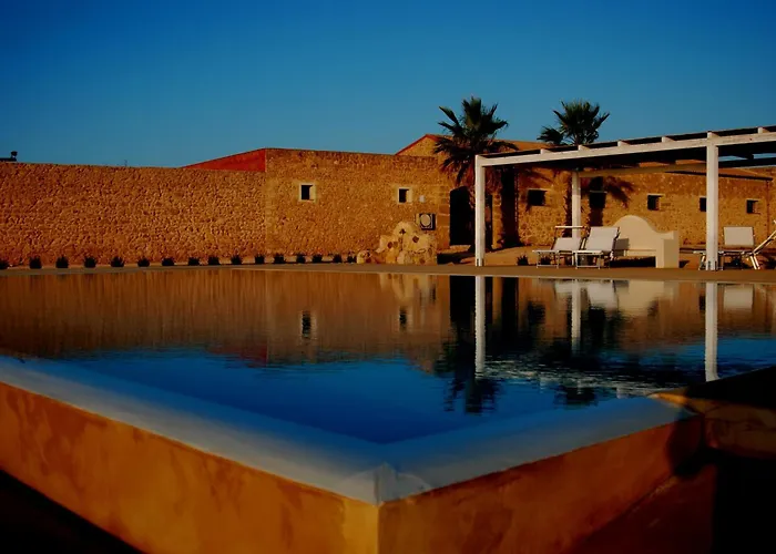 Hotel di lusso: Agriturismo Baglio Donnafranca Wine Resort