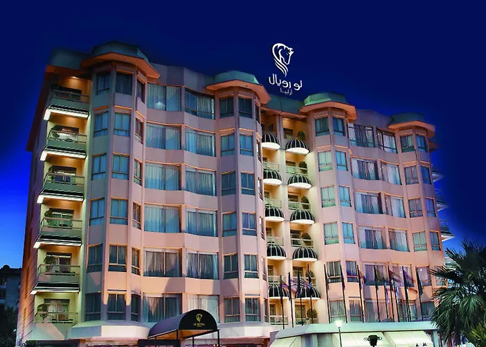 Hotels With Four Stars Le Royal