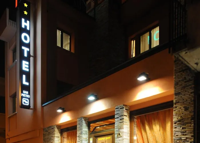 Hotel con golf: Hotel San Pietro