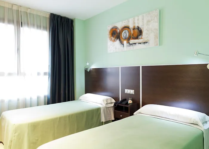 Hotel all'aeroporto: Hostal Avenida Barajas