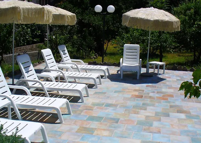 Hotels with tennis La Marticana