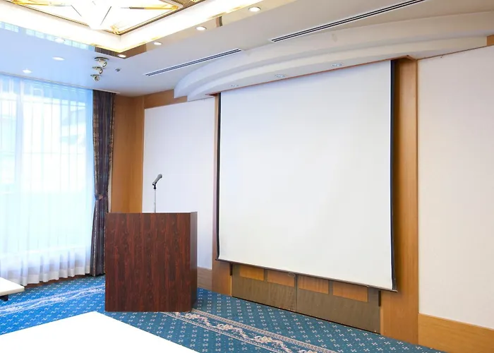 Sunlite Shinjuku