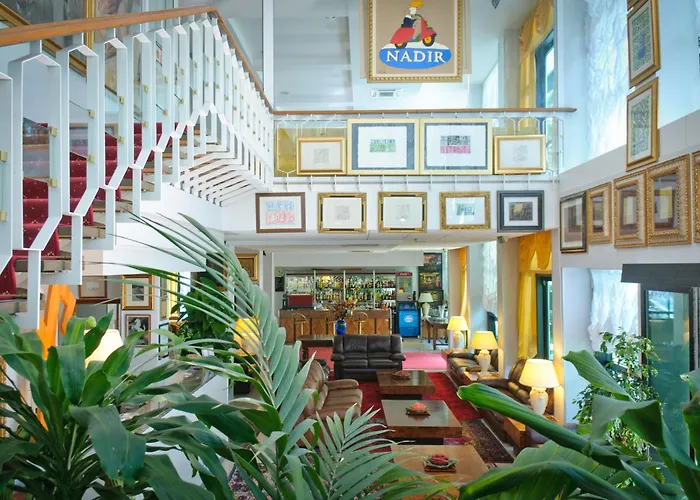 Hotel Nadir