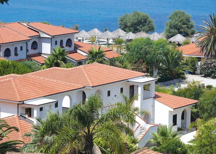 Hotel con vista: Villaggio Torre Ruffa Robinson