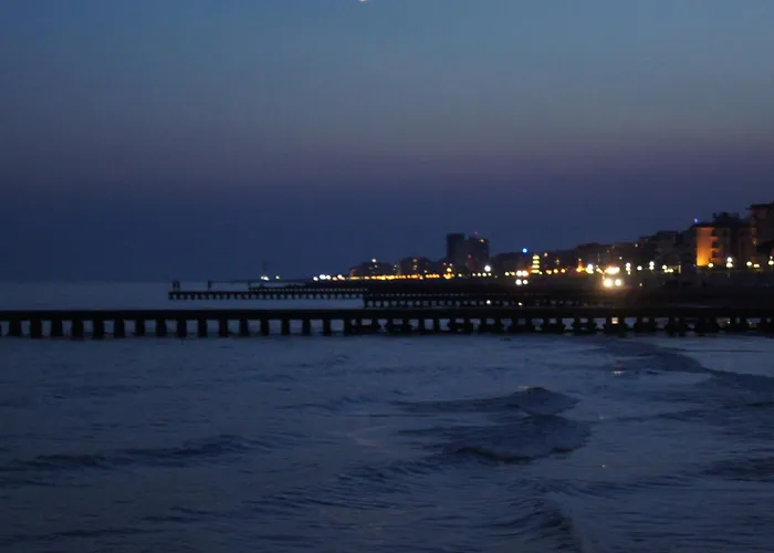 Hotel con tennis: Hotel Helvetia