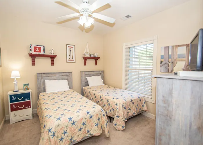 Cabin: Magnolia Pointe By Palmetto Vacations