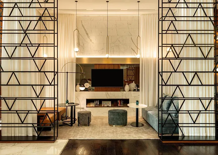 Sheraton Grand , Dubai
