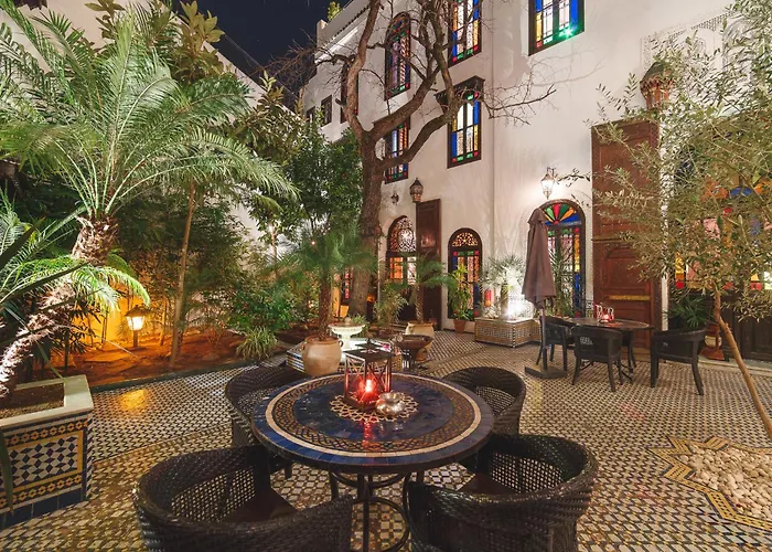 Hotels With Four Stars Le Calife