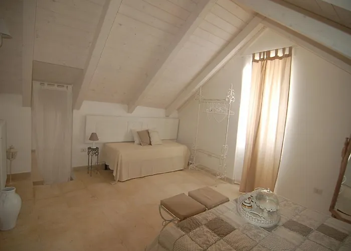 Domus Alba