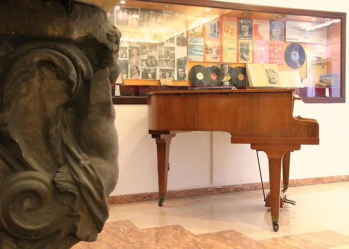 Albergo economico: Hotel Luna Rossa